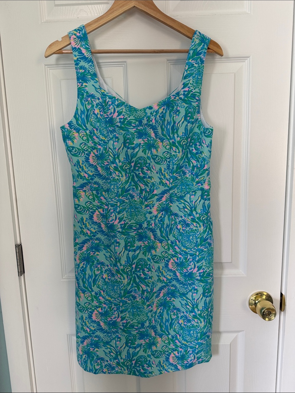 Lilly Pulitzer Aqua & Teal sea life print Sleeveless knit Shift Dress